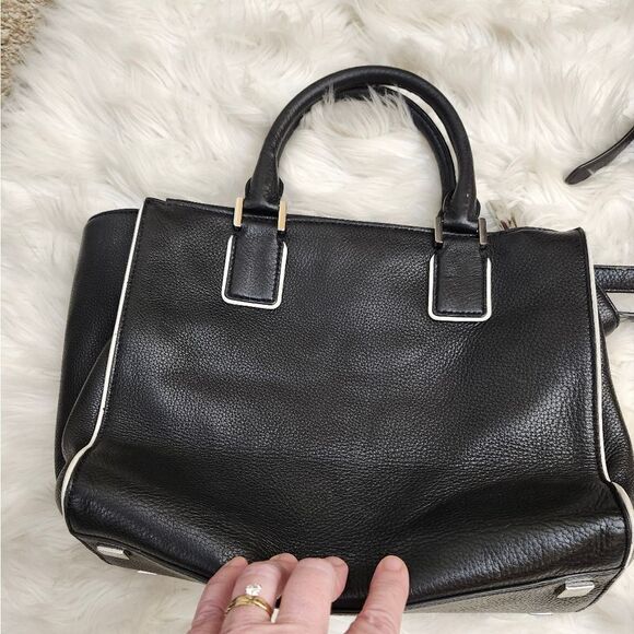 Michael Kors Medium Audrey Satchel classic black & white‎ pebbled leather bag - Picture 5 of 16